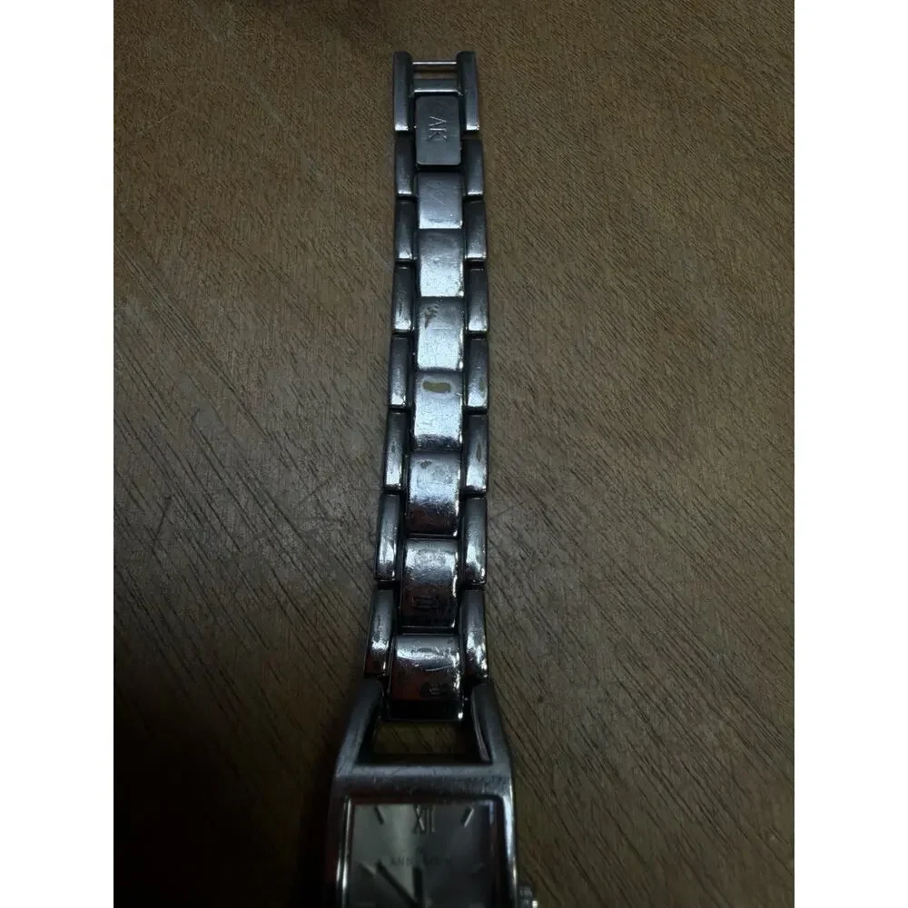 Anne Klein Women's Analog Watch Silver Toned Bracelet Band